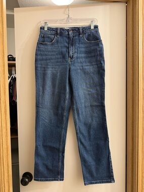 hollister ultra-high rise 90s straight jean